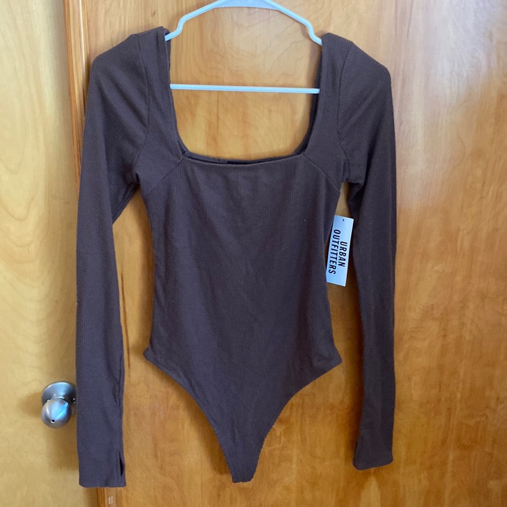 Brown cute bodysuit great for fall NWT